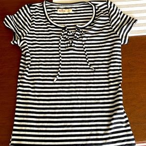 Amazing condition criss cross stripe top by Hollister